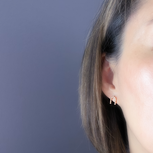 14k Gold-filled Little Drops Horseshoe Post Earring Studs - LUCKY U