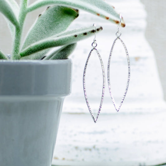 Leaf Silver Hoop Earrings - RIPPLE