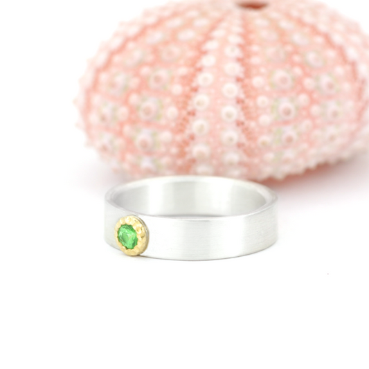 Green Tsavorite 18k yellow gold and silver ring