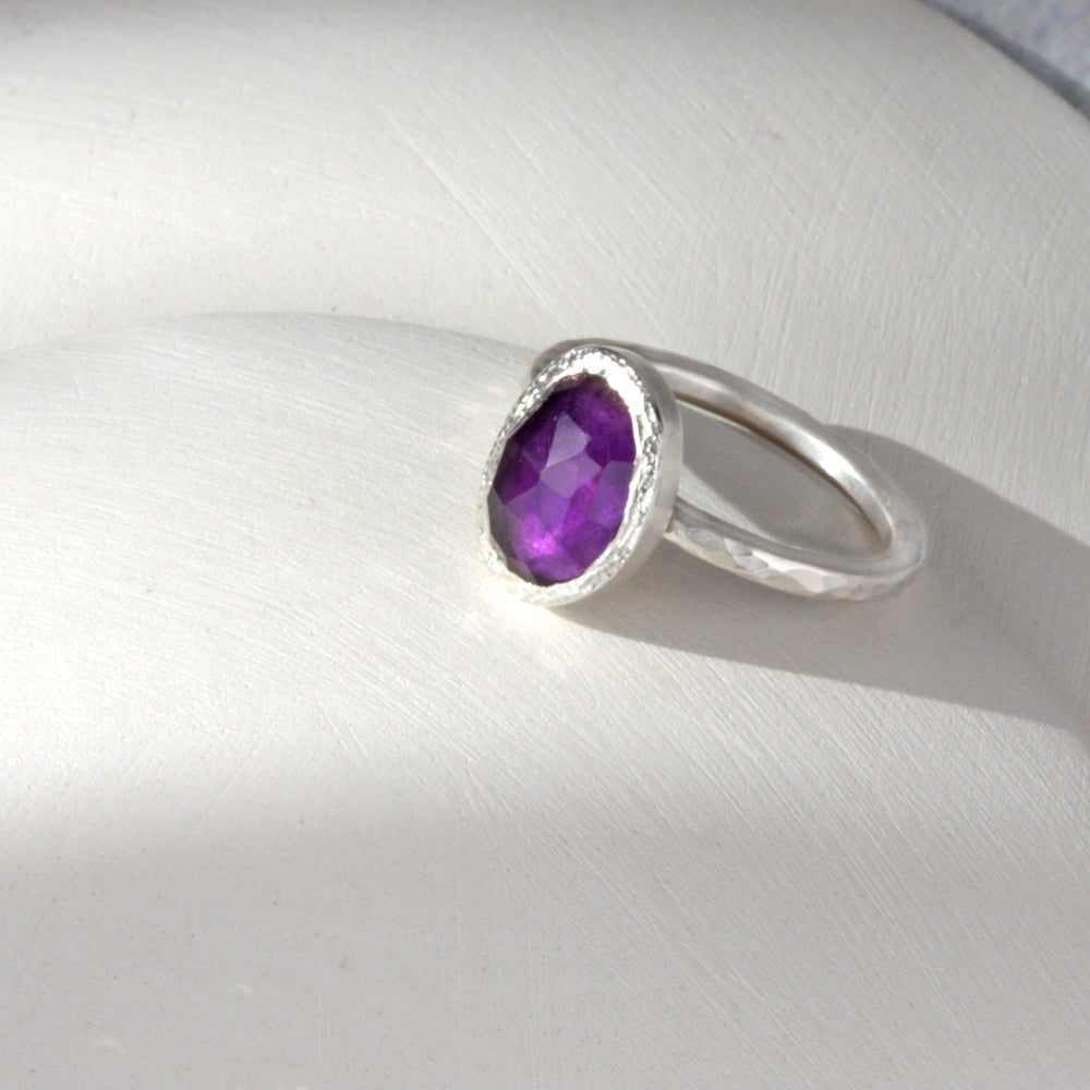 Freeform amethyst silver ring